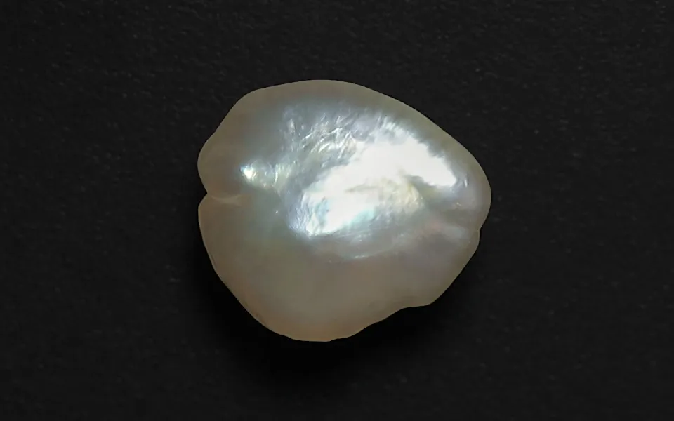 Natural Pearl - 0.87 Carats